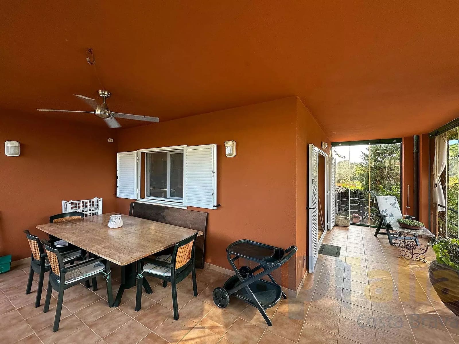 4 soveværelse Finca/Landehus til salg i Ultramort med swimmingpool garage - € 850.000 (Ref: 9973287)