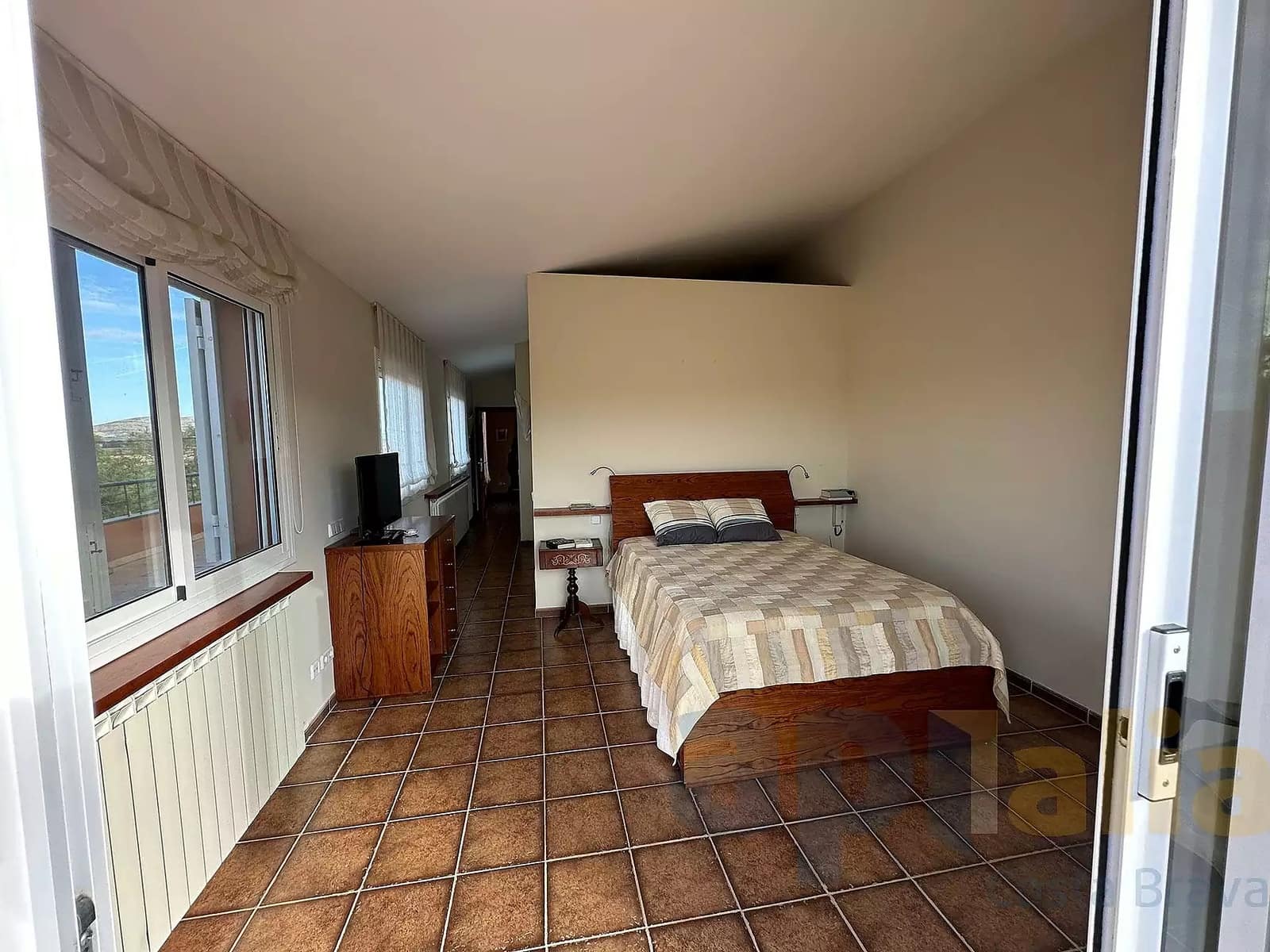 4 soveværelse Finca/Landehus til salg i Ultramort med swimmingpool garage - € 850.000 (Ref: 9973287)