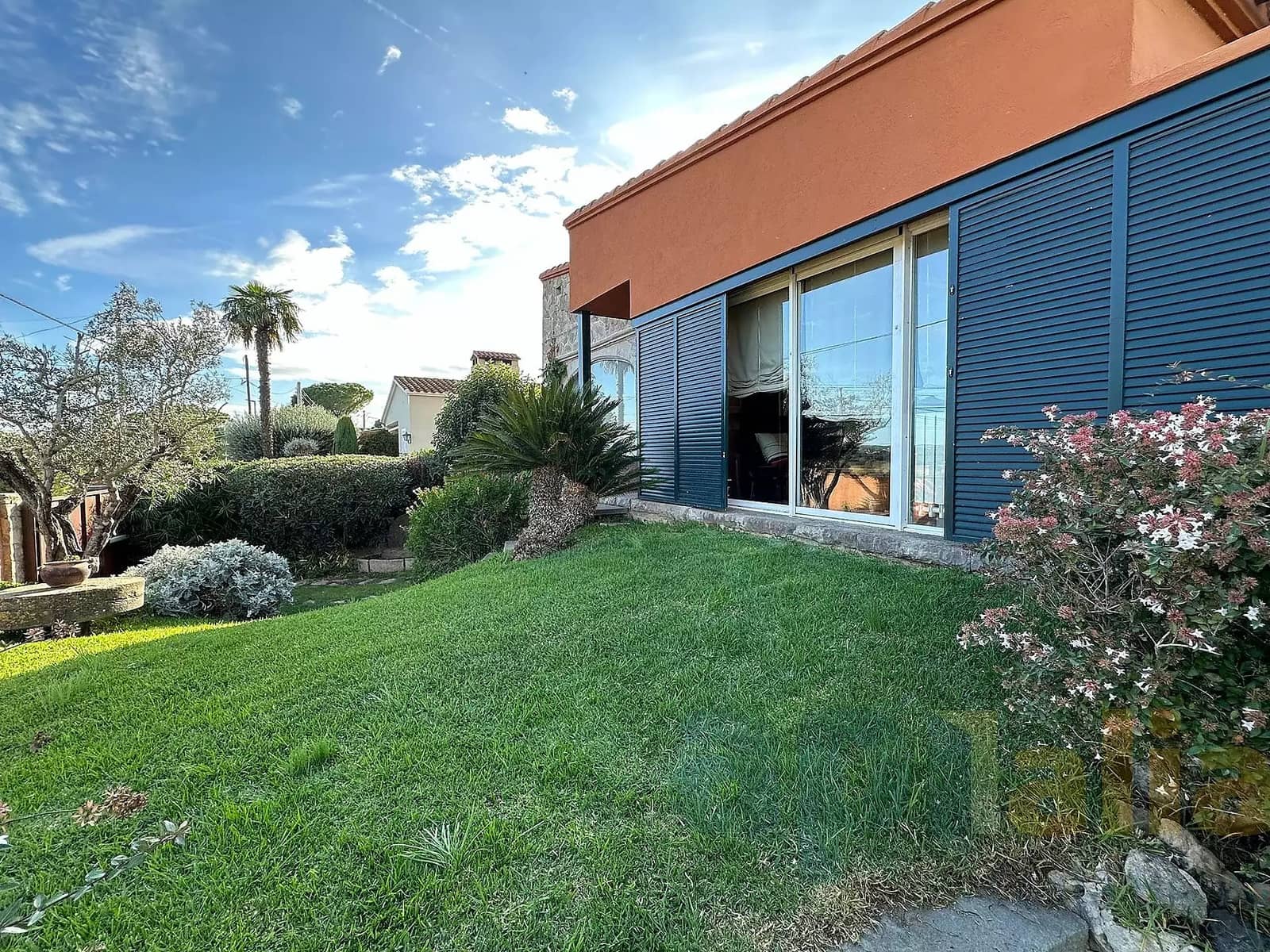 4 soveværelse Finca/Landehus til salg i Ultramort med swimmingpool garage - € 850.000 (Ref: 9973287)