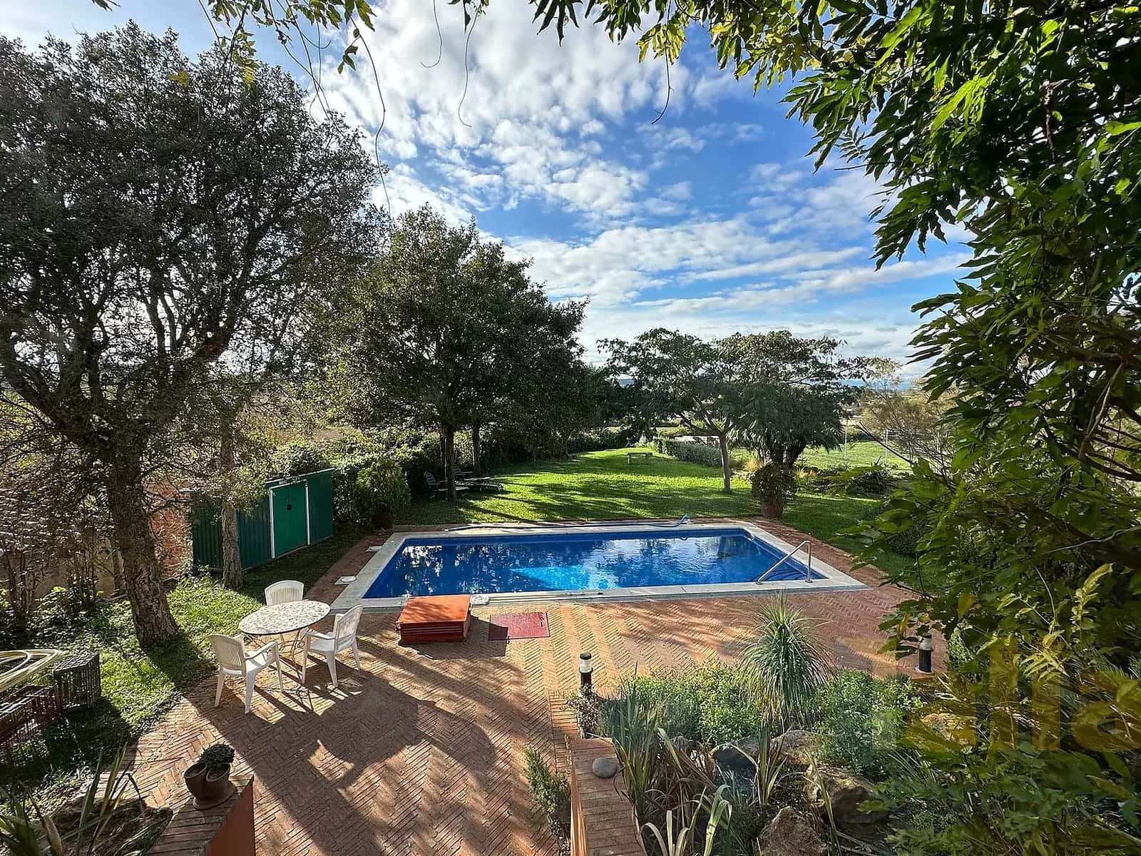 4 soveværelse Finca/Landehus til salg i Ultramort med swimmingpool garage - € 850.000 (Ref: 9973287)