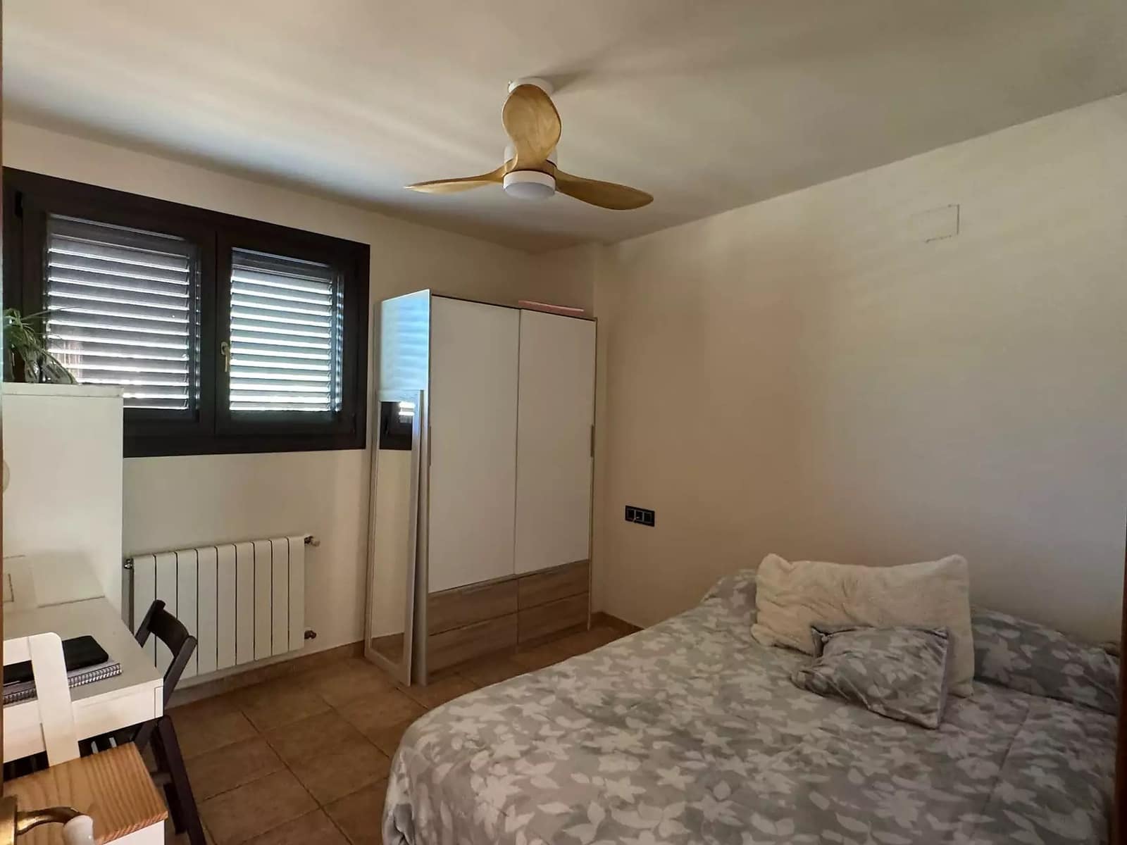3 bedroom Villa for sale in Llanca with garage - € 550,000 (Ref: 9975378)