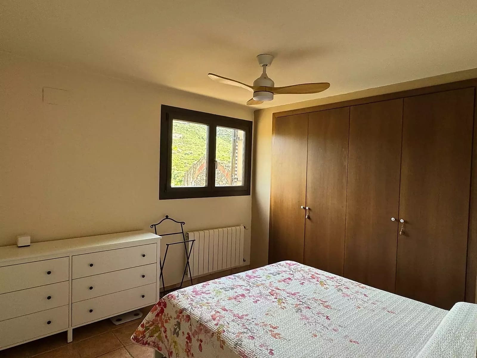 3 bedroom Villa for sale in Llanca with garage - € 550,000 (Ref: 9975378)