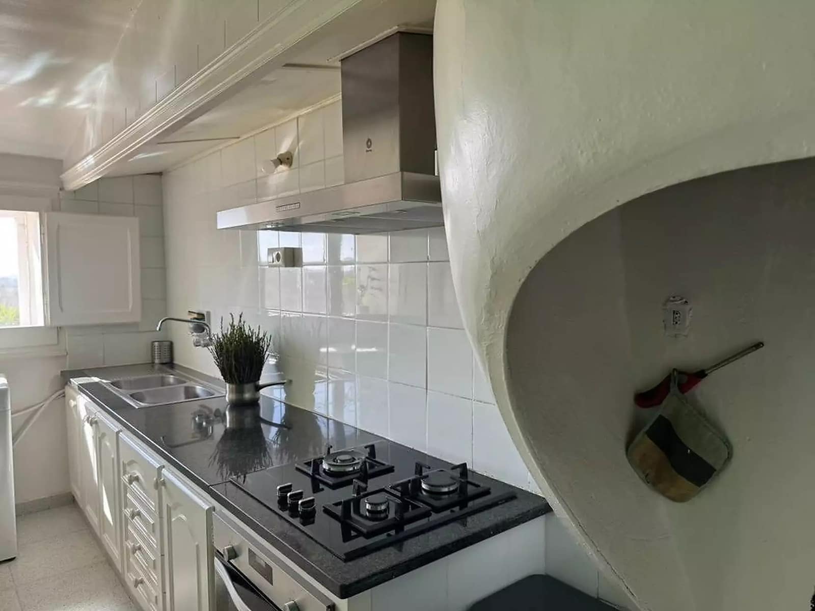 3 sypialnia Dom na sprzedaż w Rabos z garażem - 550 000 € (Ref: 9975379)