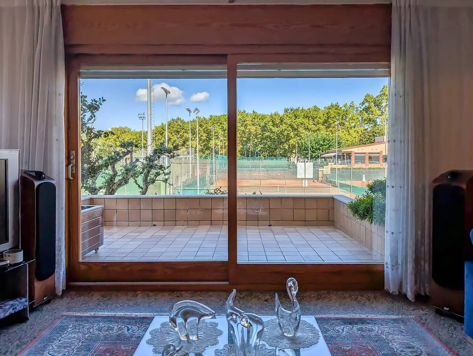 4 bedroom Villa for sale in Banyoles with pool garage - € 798,000 (Ref: 9975380)
