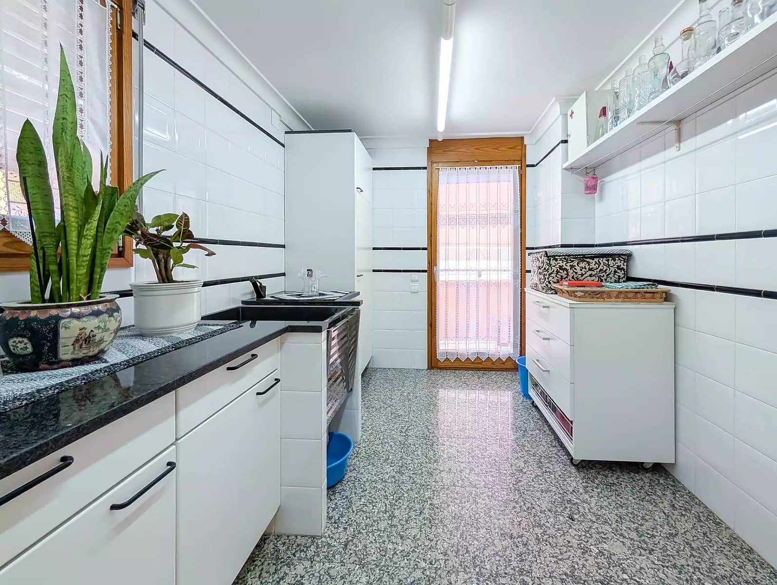 4 bedroom Villa for sale in Banyoles with pool garage - € 798,000 (Ref: 9975380)
