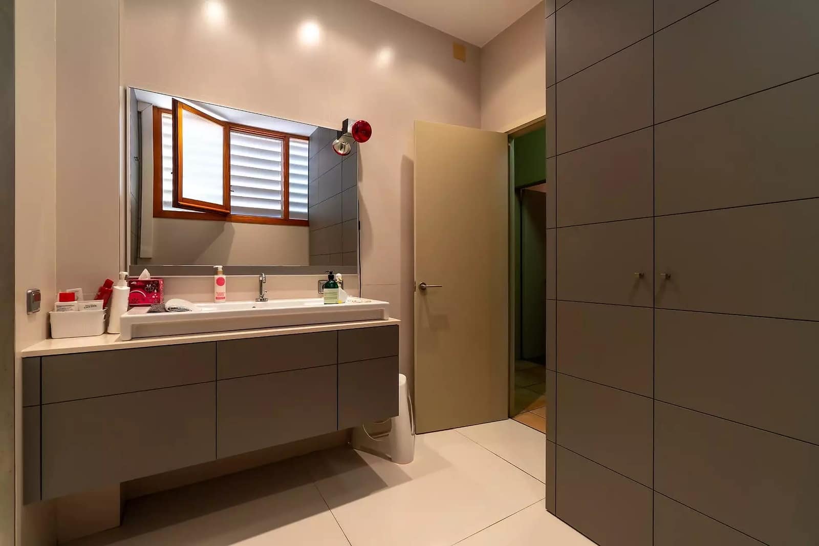4 bedroom Villa for sale in Banyoles with pool garage - € 798,000 (Ref: 9975380)