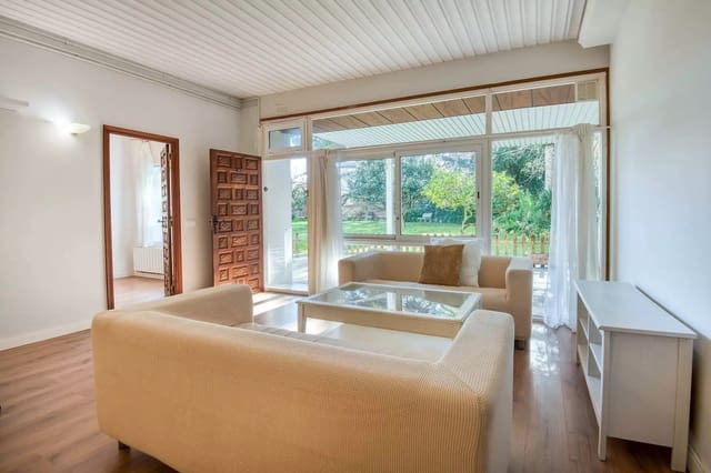 Apartamento de 3 habitaciones en Sant Feliu de Guíxols en venta - 385.000 € (Ref: 9978784)