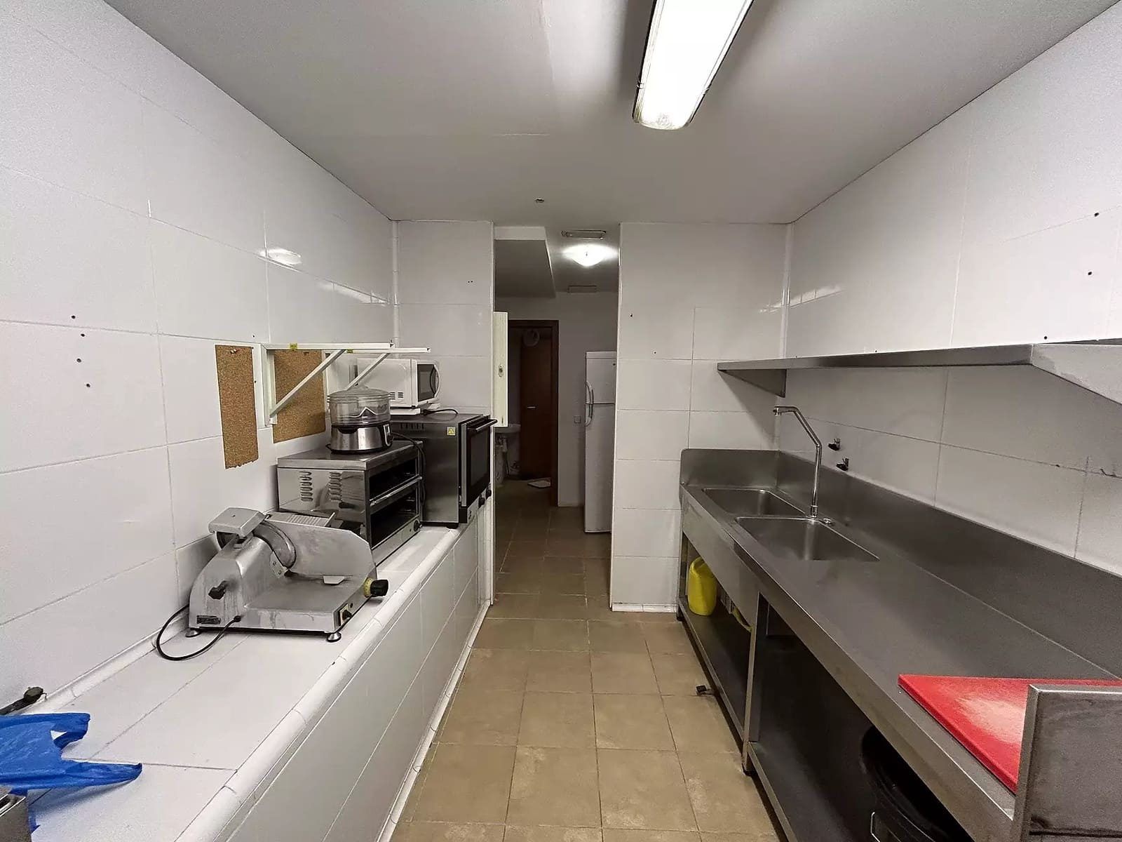 Comercial para venda em Palamos - 175 000 € (Ref: 9984965)