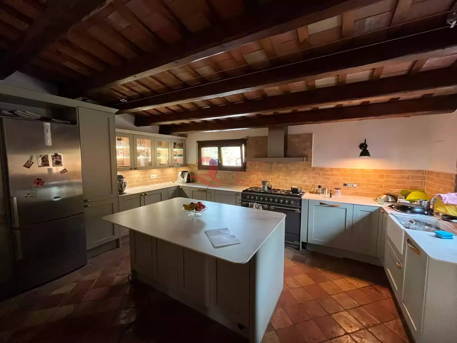 4 soveværelse Finca/Landehus til salg i Forallac med swimmingpool garage - € 595.000 (Ref: 9984966)