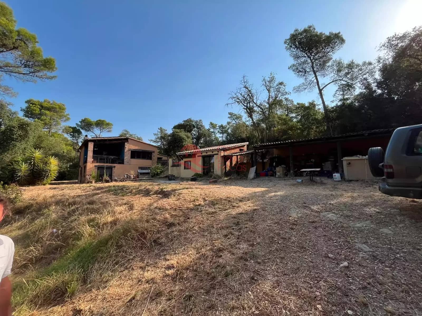 4 soveværelse Finca/Landehus til salg i Forallac med swimmingpool garage - € 595.000 (Ref: 9984966)