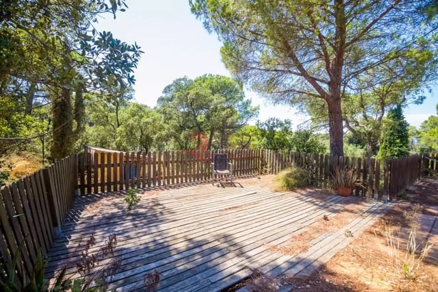4 bedroom Finca/Country House for sale in Forallac with pool garage - € 595,000 (Ref: 9984966)