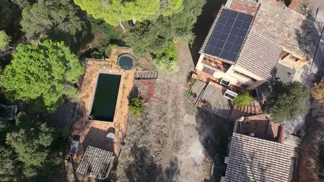 4 camera da letto Finca/Casa di Campagna in vendita in Forallac con piscina garage - 495.000 € (Rif: 9984966)