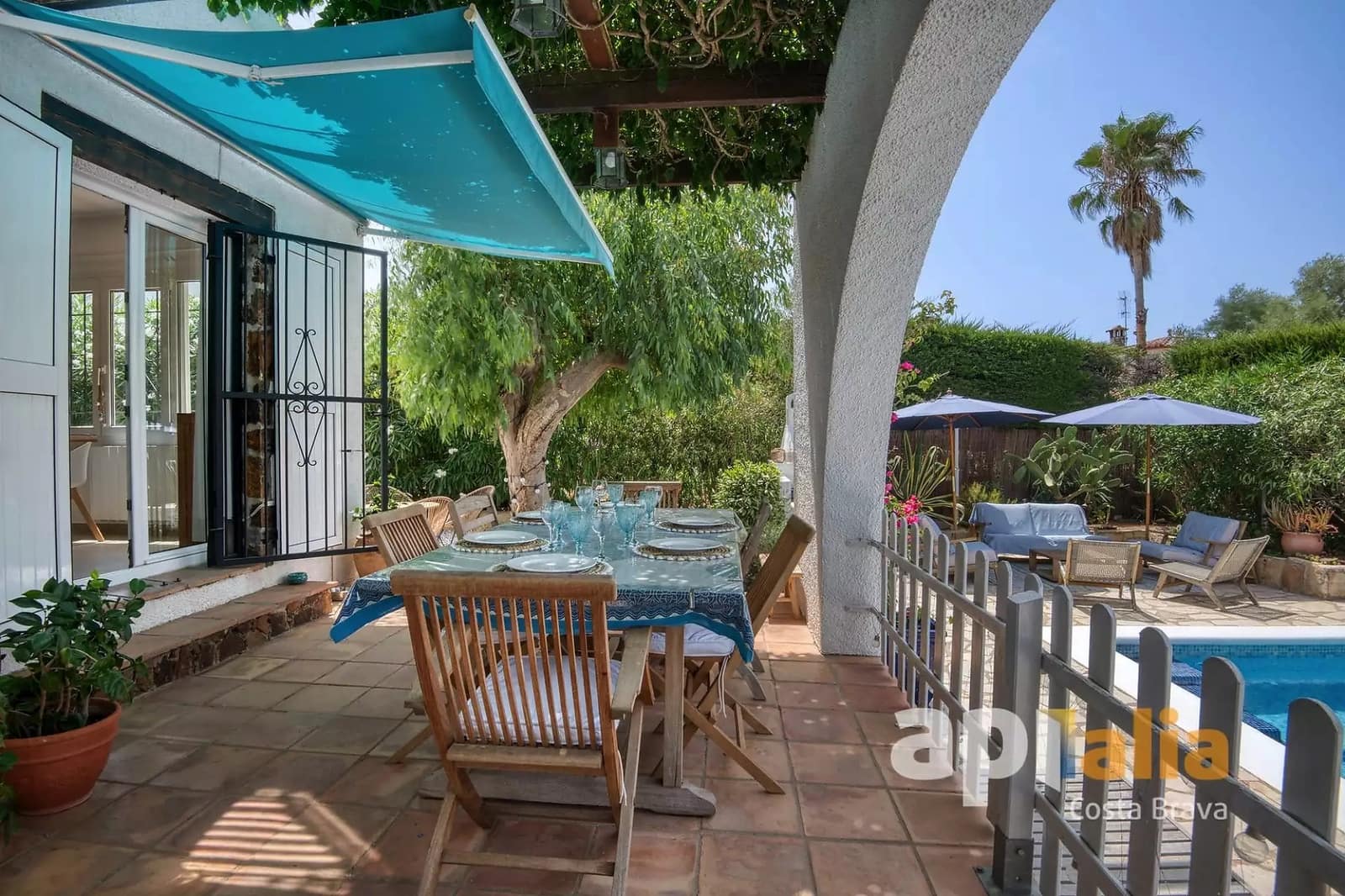 Chalet de 3 habitaciones en Calonge i Sant Antoni en venta con piscina garaje - 550.000 € (Ref: 9997100)