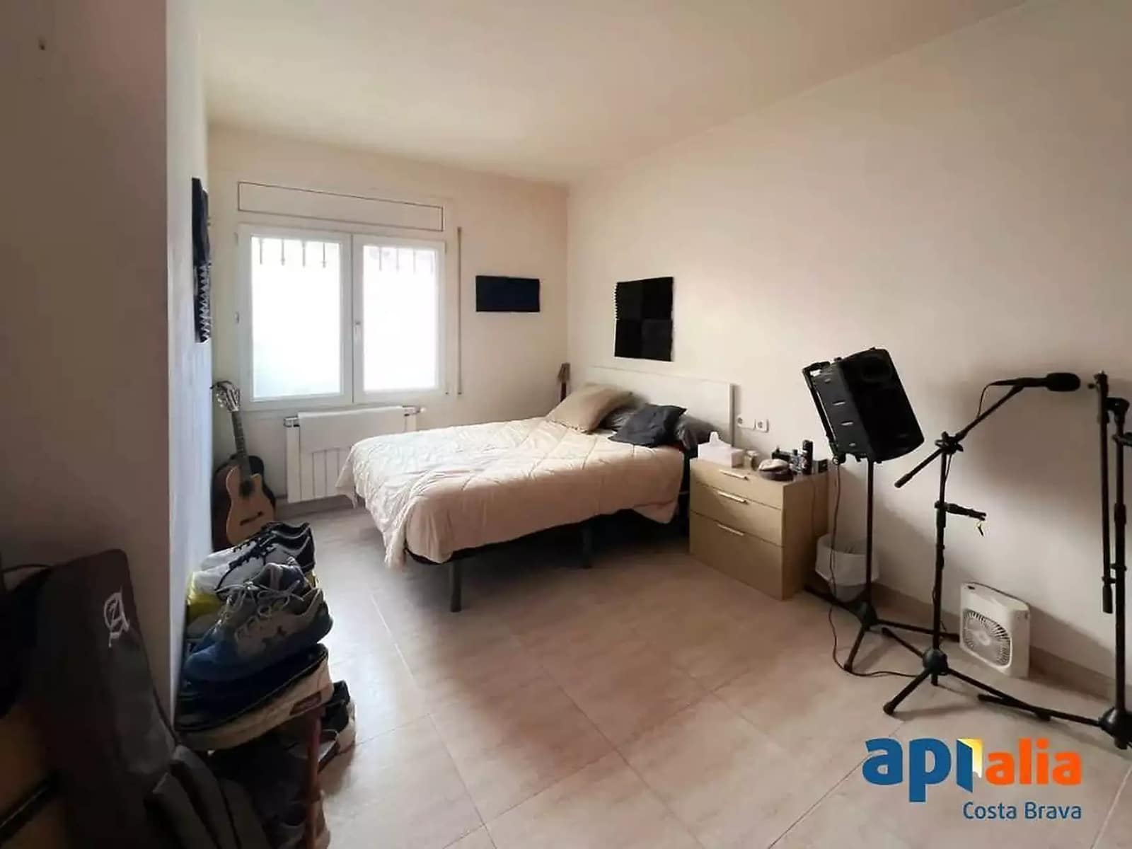 3 bedroom Apartment for sale in Sant Feliu de Guixols with garage - € 395,000 (Ref: 9998783)
