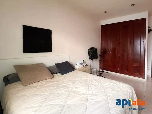 3 soverom Leilighet til salgs i Sant Feliu de Guíxols med garasje - € 395 000 (Ref: 9998783)