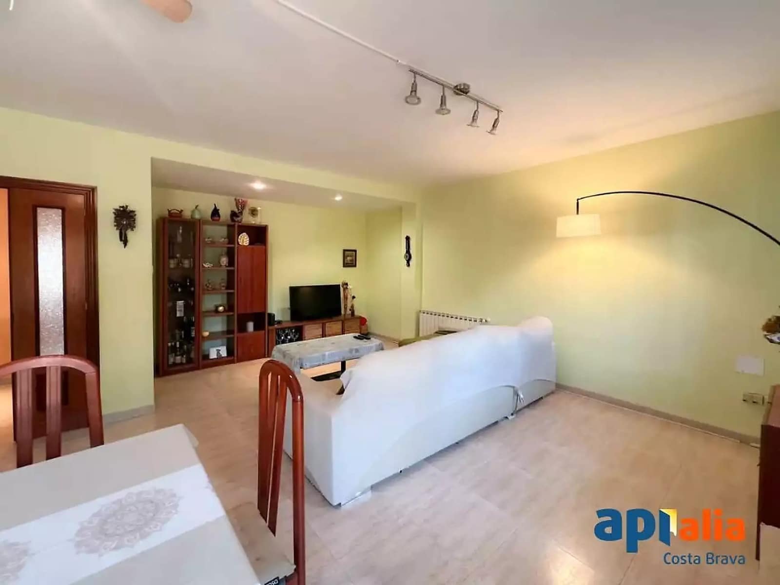 3 bedroom Apartment for sale in Sant Feliu de Guixols with garage - € 395,000 (Ref: 9998783)