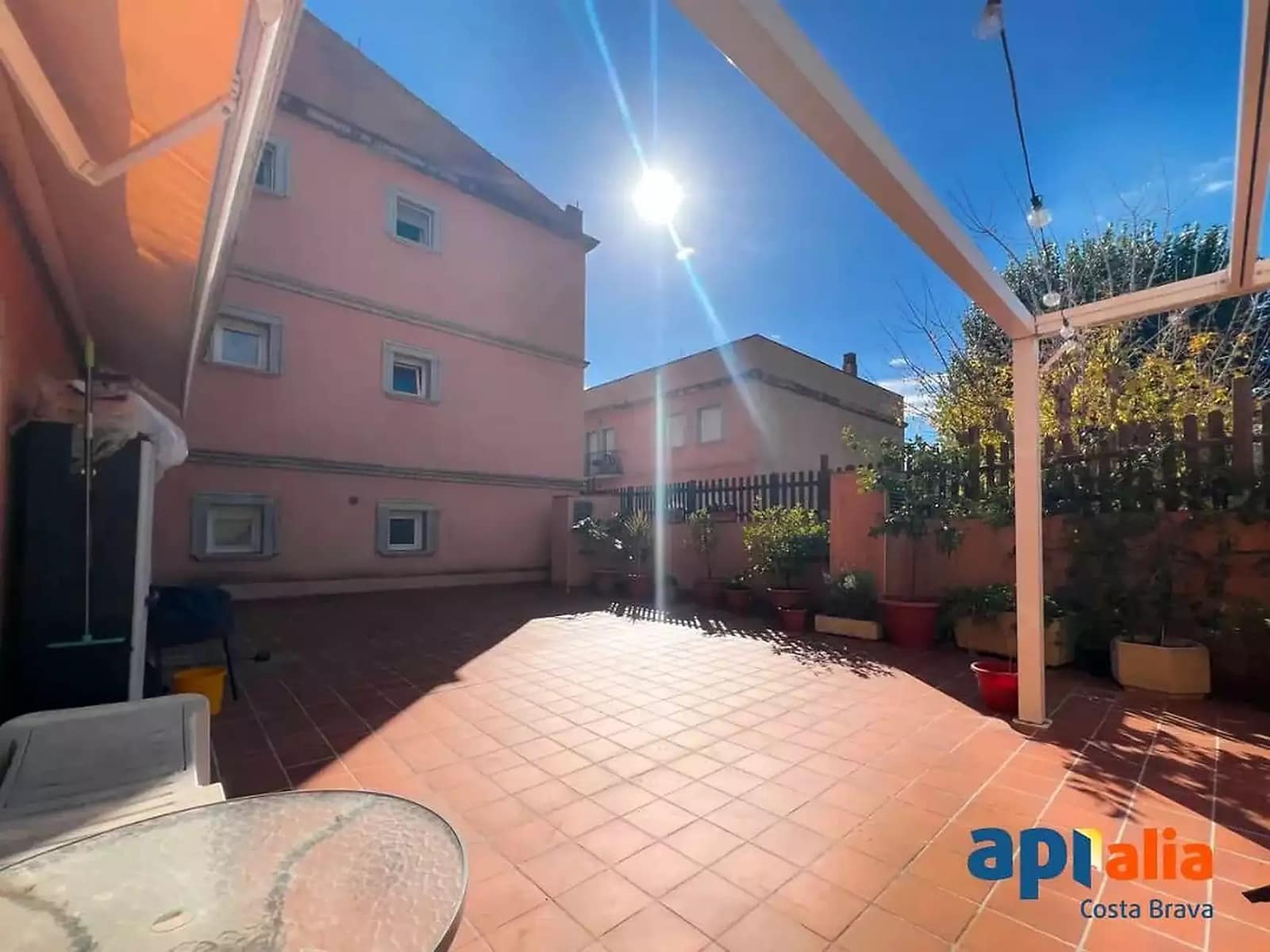 3 bedroom Apartment for sale in Sant Feliu de Guixols with garage - € 395,000 (Ref: 9998783)