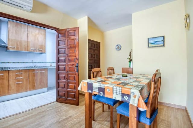 1 chambre Penthouse à vendre à Platja d'Aro, Castell-Platja d'Aro - 255 000 € (Ref: 9998784)