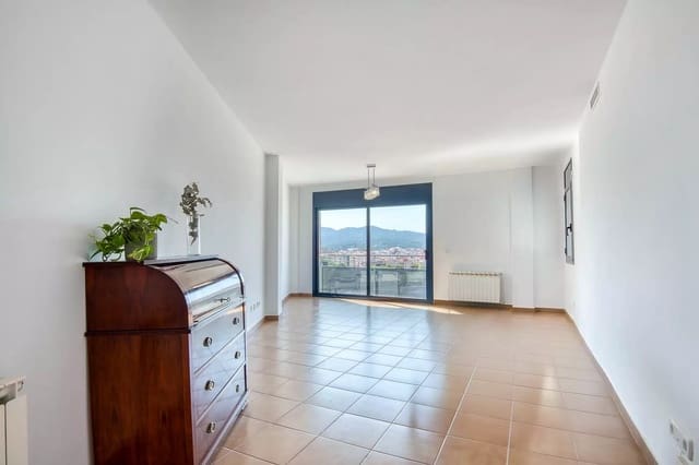 3 chambre Appartement à vendre à Sant Feliu de Guíxols avec piscine garage - 480 000 € (Ref: 9998785)
