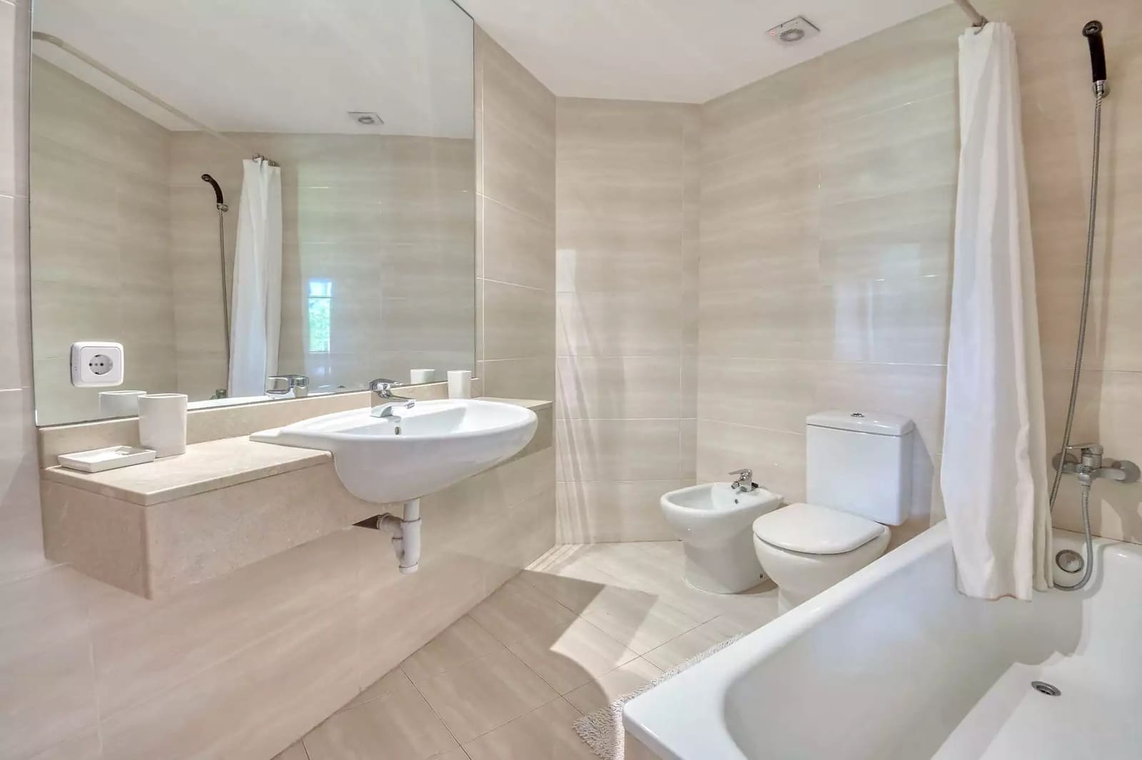 3 soveværelse Lejlighed til salg i Sant Feliu de Guixols med swimmingpool - € 385.000 (Ref: 9998786)