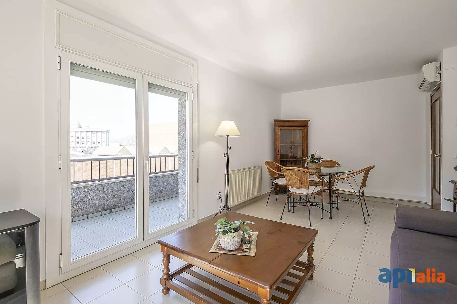 4 slaapkamer Appartement te koop in Gerona stad - € 460.000 (Ref: 9999594)
