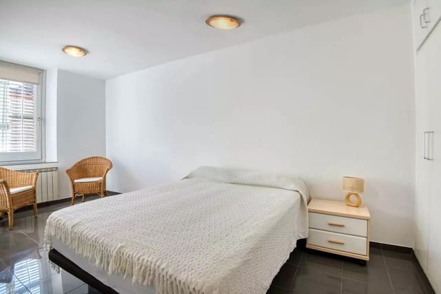 4 soverom Rekkehus til salgs i Palafrugell med garasje - € 410 000 (Ref: 9999596)