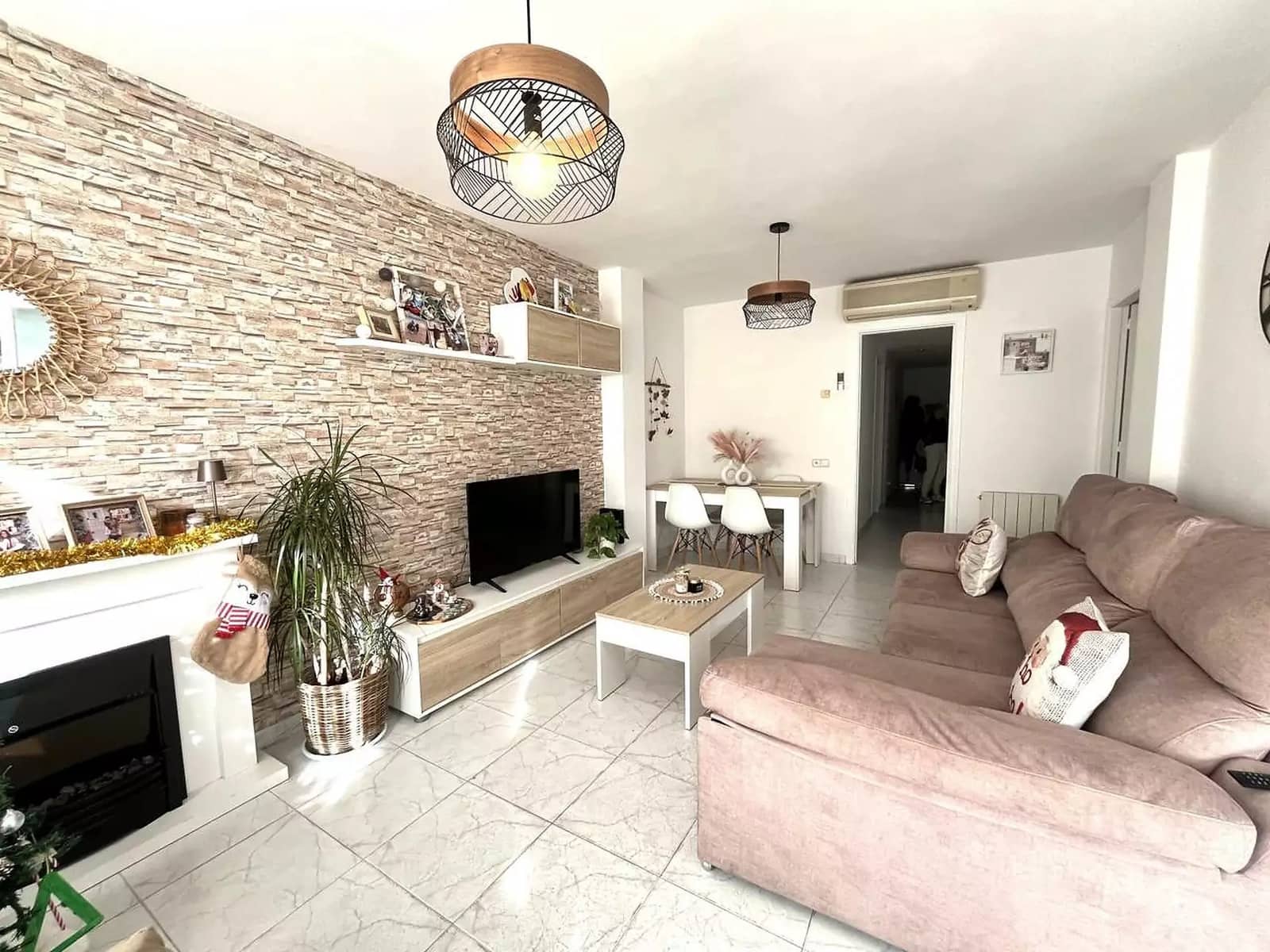 3 bedroom Flat for sale in Sant Feliu de Guixols - € 225,000 (Ref: 9999597)