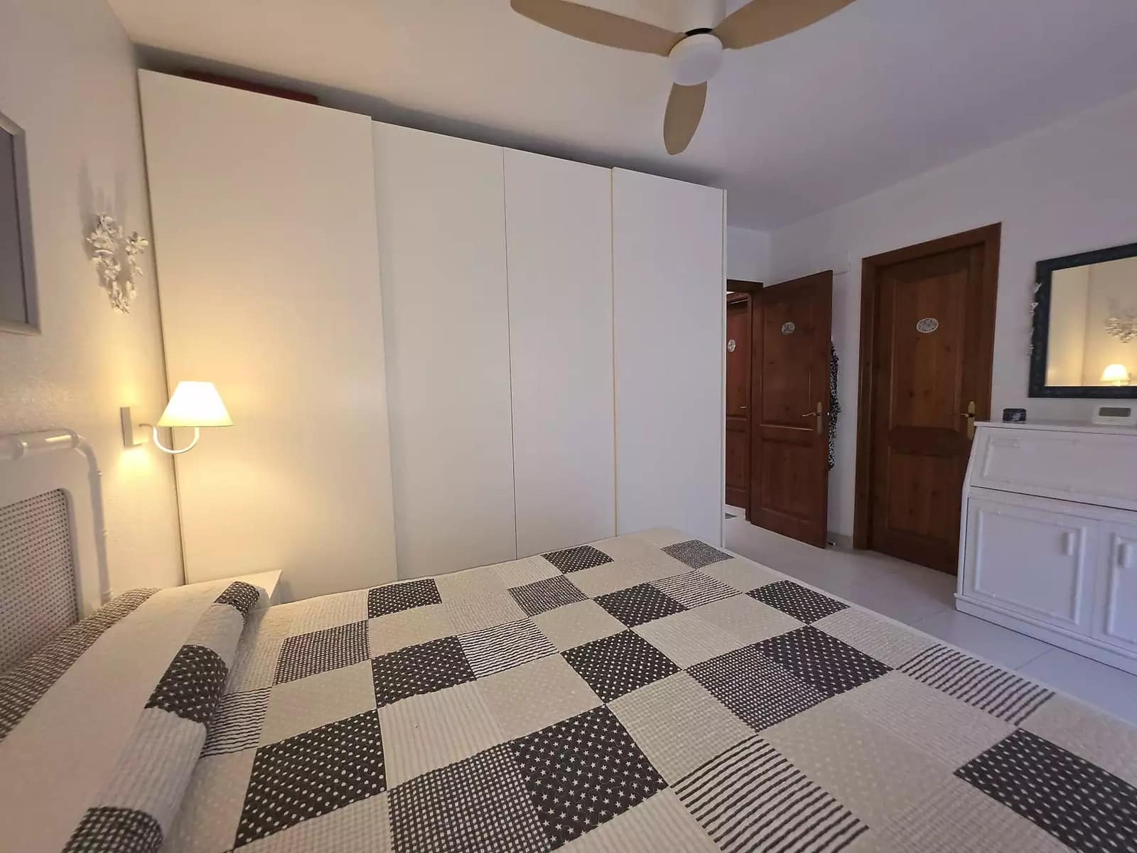 3 slaapkamer Rijtjeshuis te koop in Platja d'Aro met zwembad - € 490.000 (Ref: 9999598)