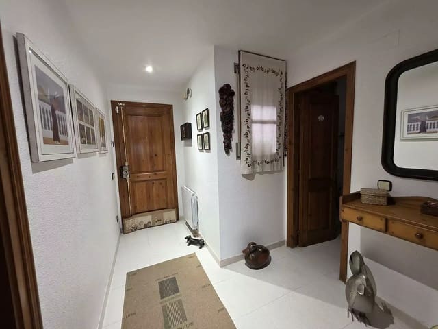 3 slaapkamer Rijtjeshuis te koop in Platja d'Aro, Castell-Platja d'Aro met zwembad - € 490.000 (Ref: 9999598)