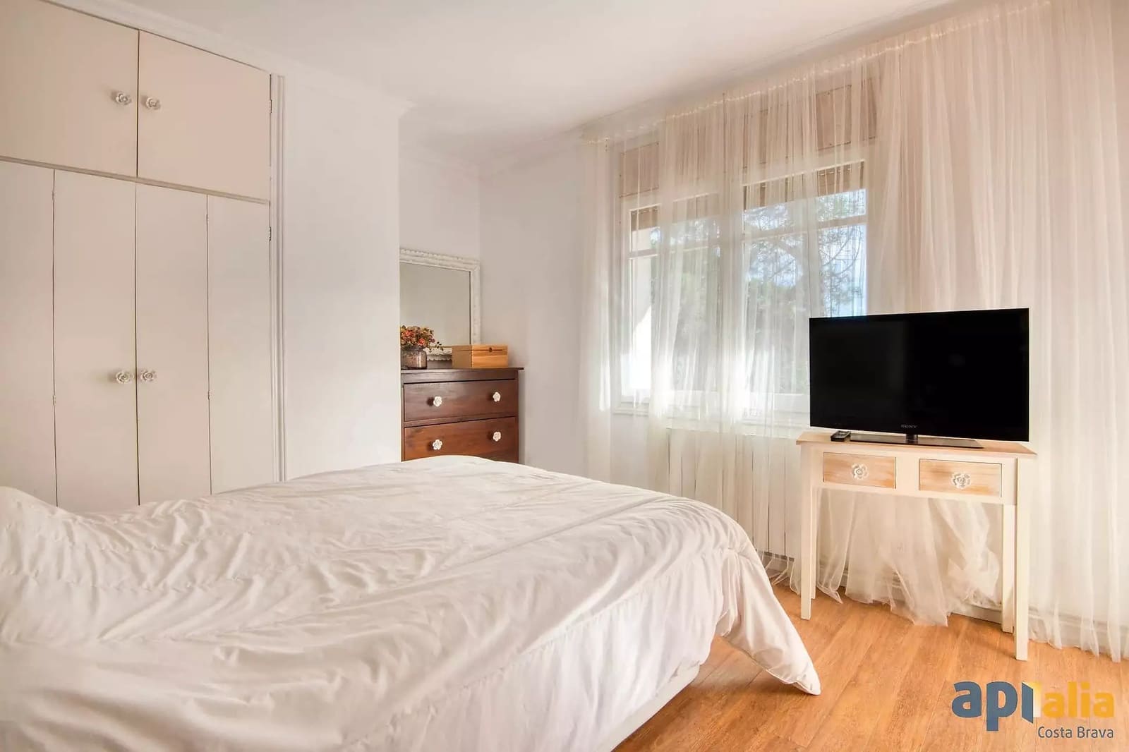 6 soverom Villa til salgs i Sant Feliu de Guixols med svømmebasseng garasje - € 550 000 (Ref: 9999602)
