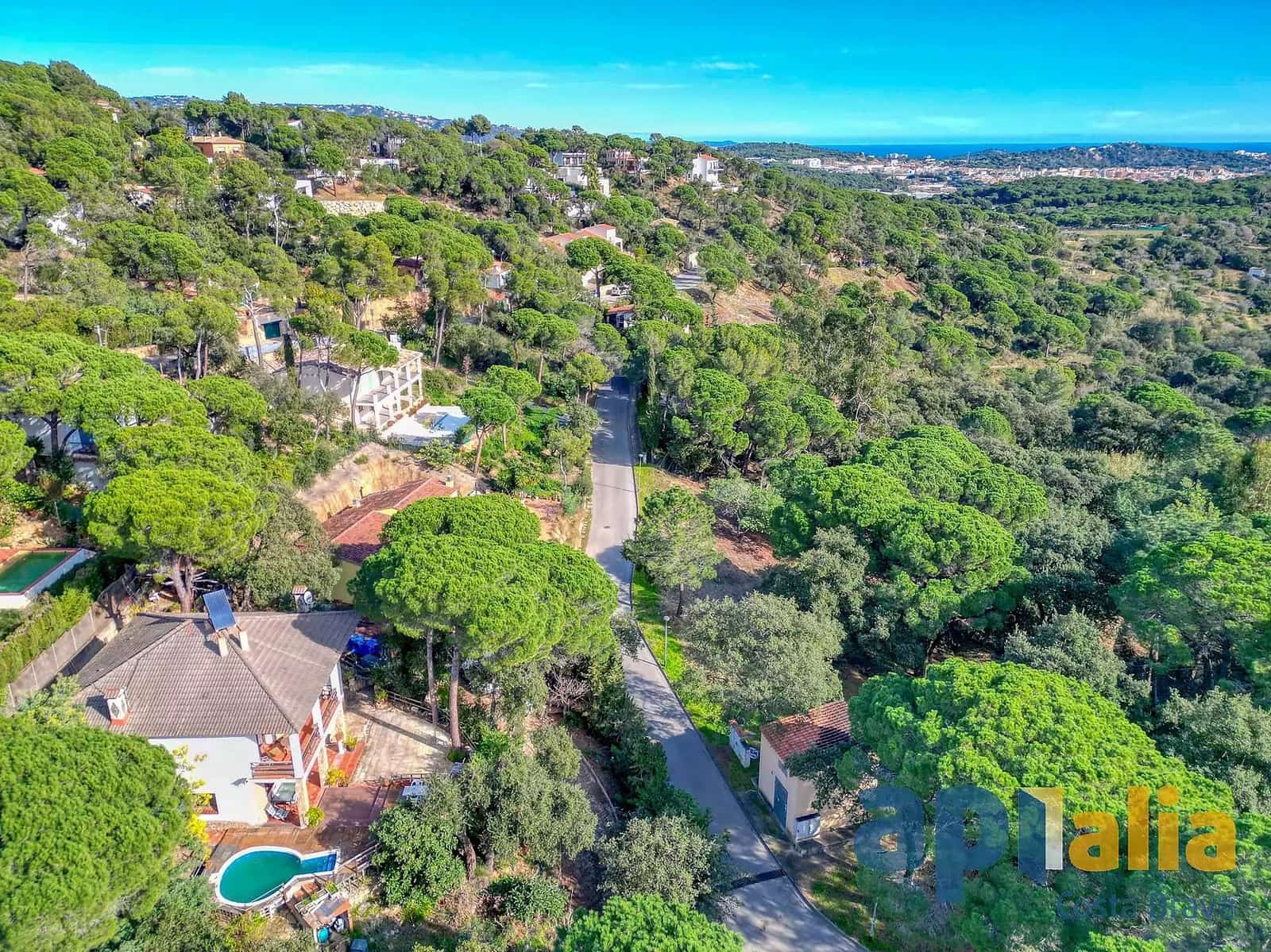 6 soverom Villa til salgs i Sant Feliu de Guixols med svømmebasseng garasje - € 550 000 (Ref: 9999602)