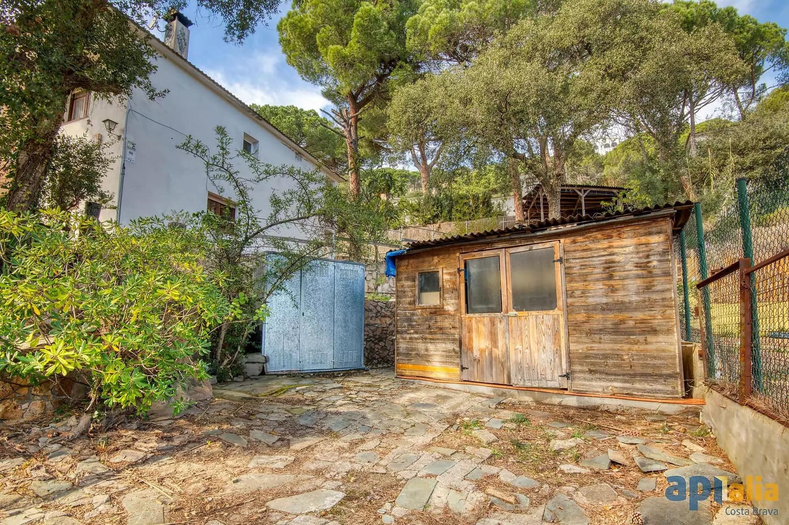 6 soverom Villa til salgs i Sant Feliu de Guixols med svømmebasseng garasje - € 550 000 (Ref: 9999602)