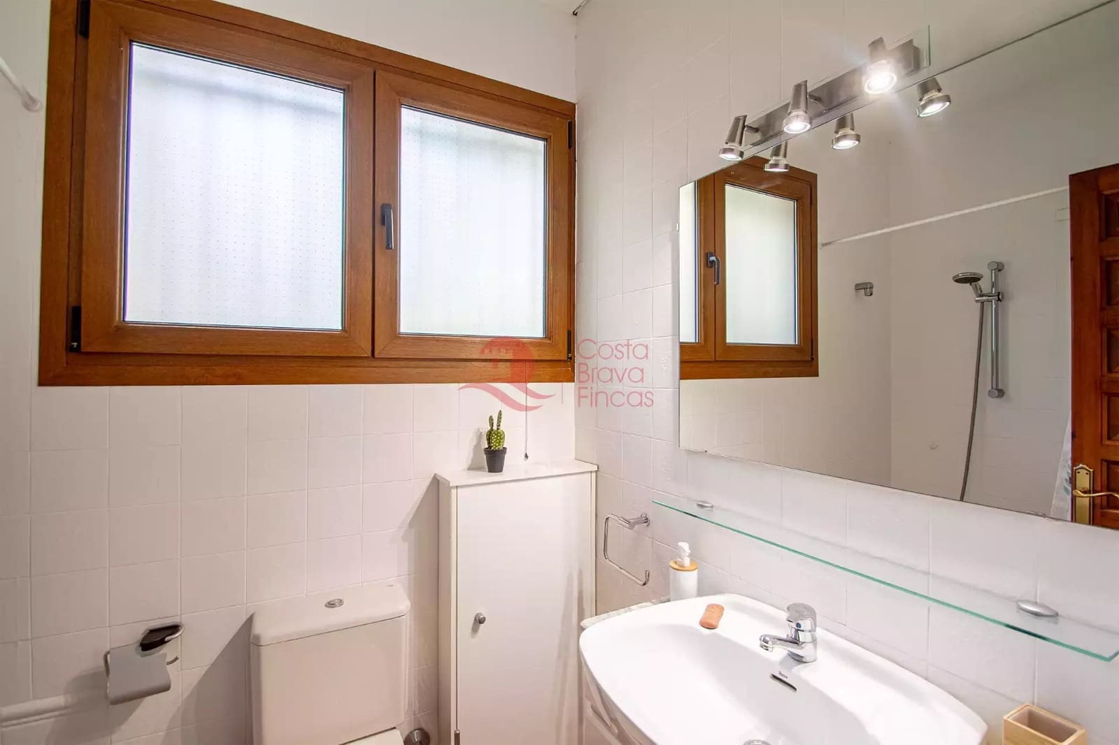 5 bedroom Villa for sale in Calonge i Sant Antoni with pool garage - € 780,000 (Ref: 9999603)