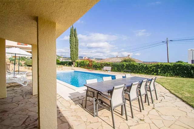 5 bedroom Villa for sale in Calonge i Sant Antoni with pool garage - € 780,000 (Ref: 9999603)