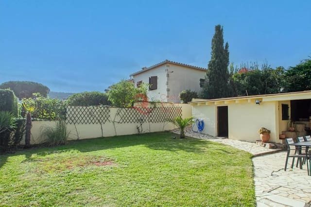 5 bedroom Villa for sale in Calonge i Sant Antoni with pool garage - € 780,000 (Ref: 9999603)