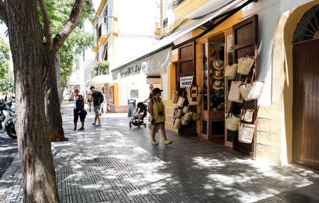 Local Commercial à vendre à Ibiza ville - 490 000 € (Ref: 8453079)