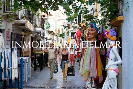 1 sypialnia Komercyjne do wynajęcia w Miasto Ibiza / Eivissa - 4 550 € (Ref: 9126961)