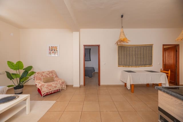 3 bedroom Apartment for sale in Ibiza / Eivissa town - € 596,000 (Ref: 10041451)