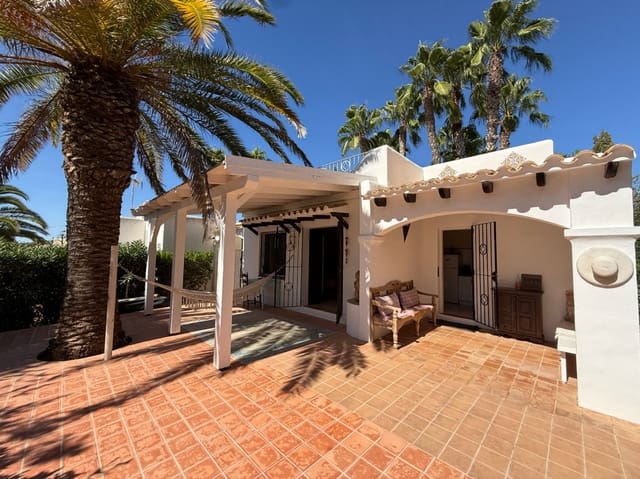 2 quarto Moradia para venda em Cala Llenya, Santa Eulalia / Santa Eularia com piscina - 790 000 € (Ref: 10099423)