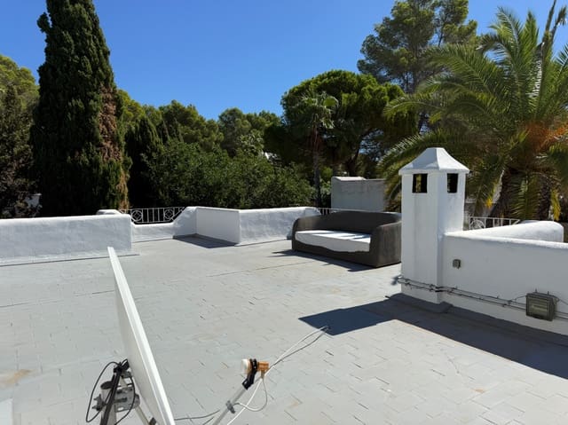 2 quarto Moradia para venda em Cala Llenya, Santa Eulalia / Santa Eularia com piscina - 790 000 € (Ref: 10099423)