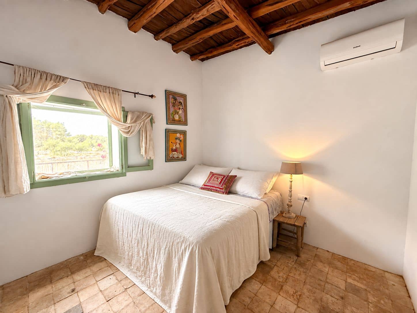2 bedroom Finca/Country House for sale in Sant Rafael de Sa Creu with pool - € 1,258,000 (Ref: 10130147)