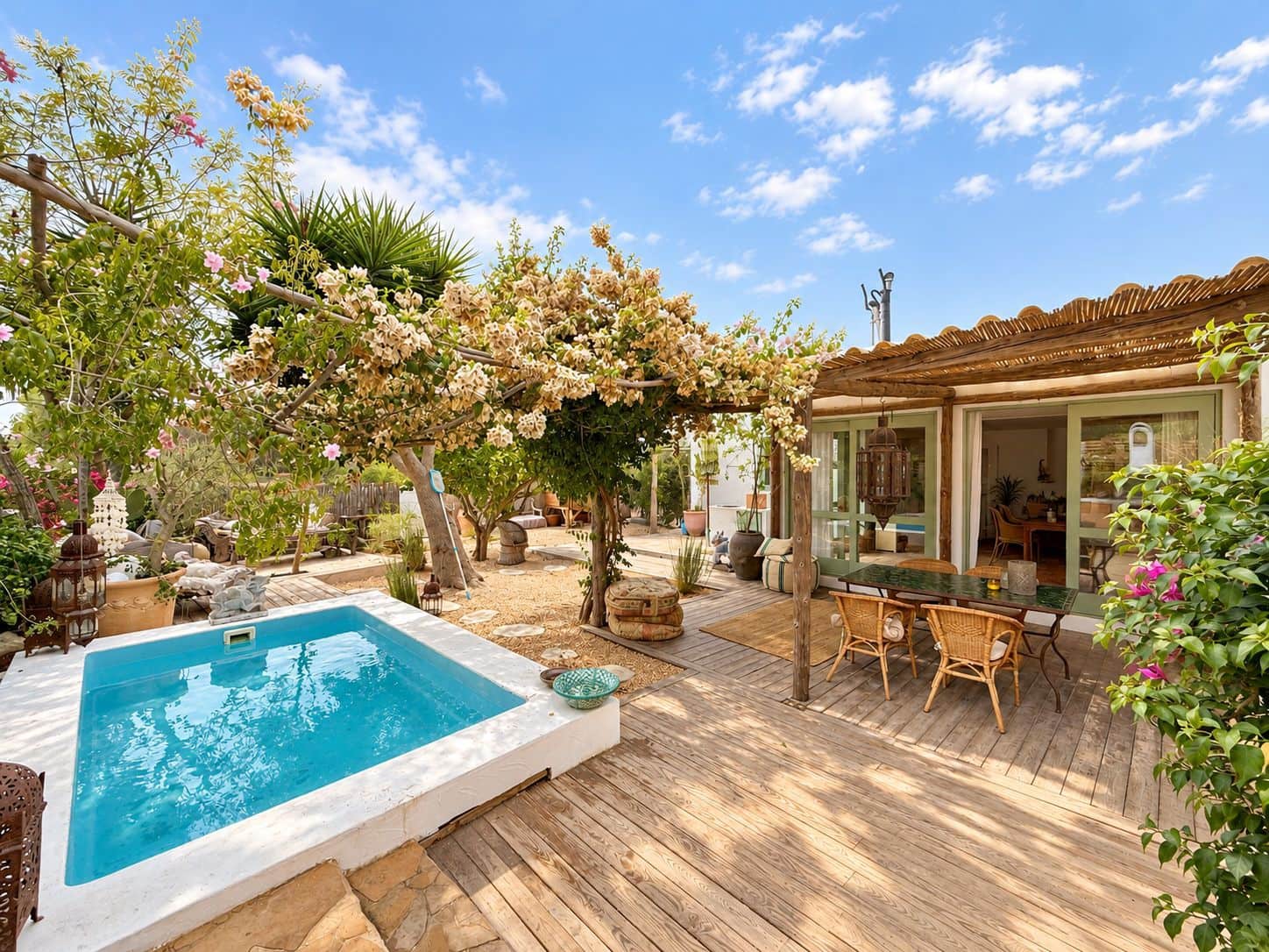 2 bedroom Finca/Country House for sale in Sant Rafael de Sa Creu with pool - € 1,258,000 (Ref: 10130147)