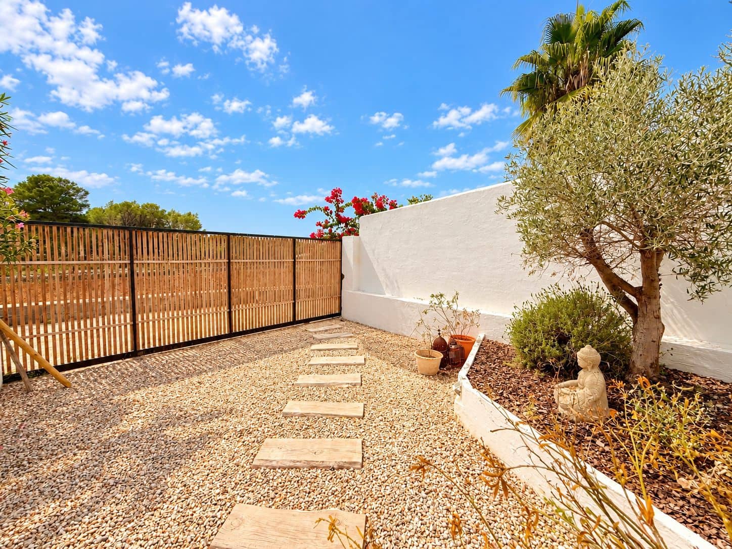 2 bedroom Finca/Country House for sale in Sant Rafael de Sa Creu with pool - € 1,258,000 (Ref: 10130147)