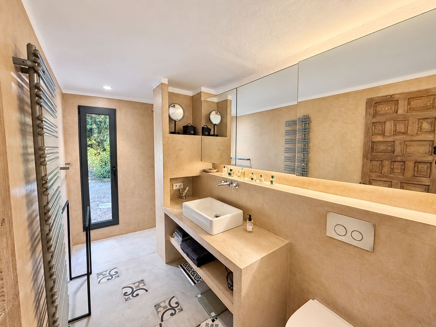 3 bedroom Villa for sale in San Jose / Sant Josep de Sa Talaia with pool - € 2,950,000 (Ref: 10139993)