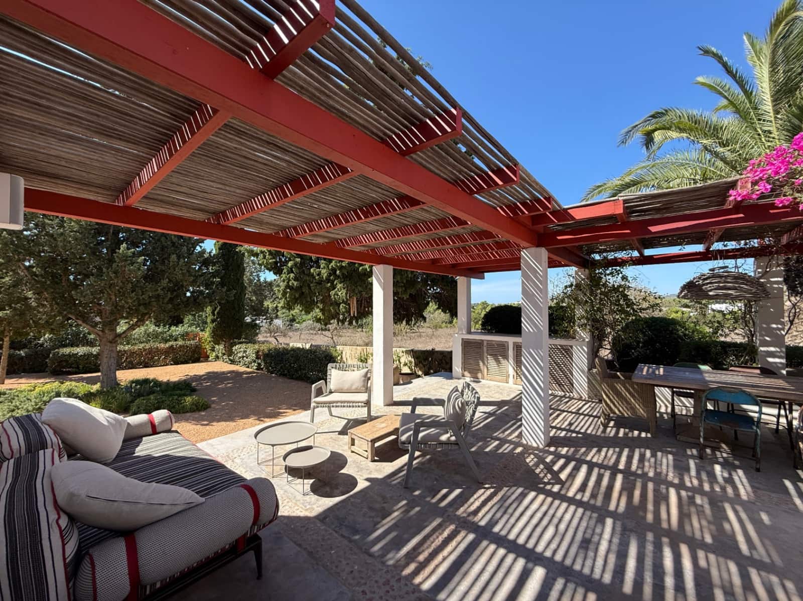 3 bedroom Villa for sale in San Jose / Sant Josep de Sa Talaia with pool - € 2,950,000 (Ref: 10139993)