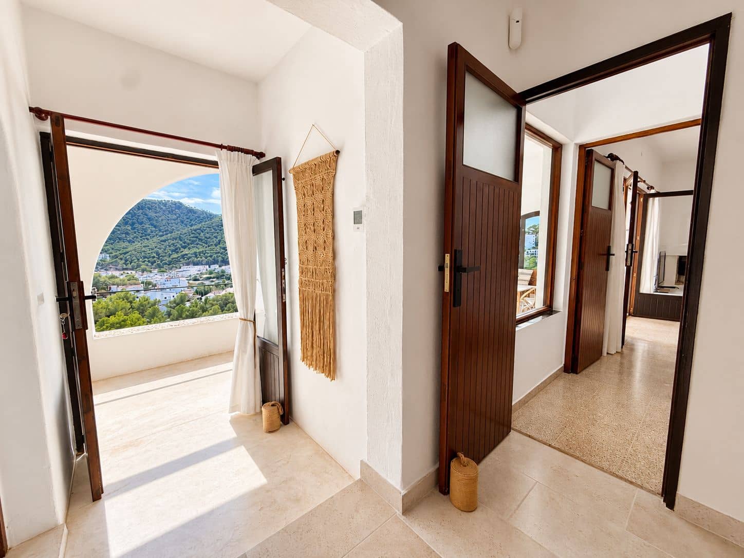 3 Zimmer Villa zu verkaufen in Cala Llonga mit Pool Garage - 2.190.000 € (Ref: 10163620)