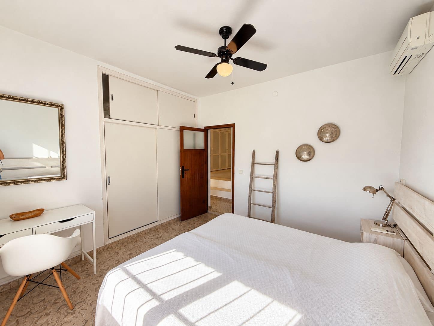3 Zimmer Villa zu verkaufen in Cala Llonga mit Pool Garage - 2.190.000 € (Ref: 10163620)