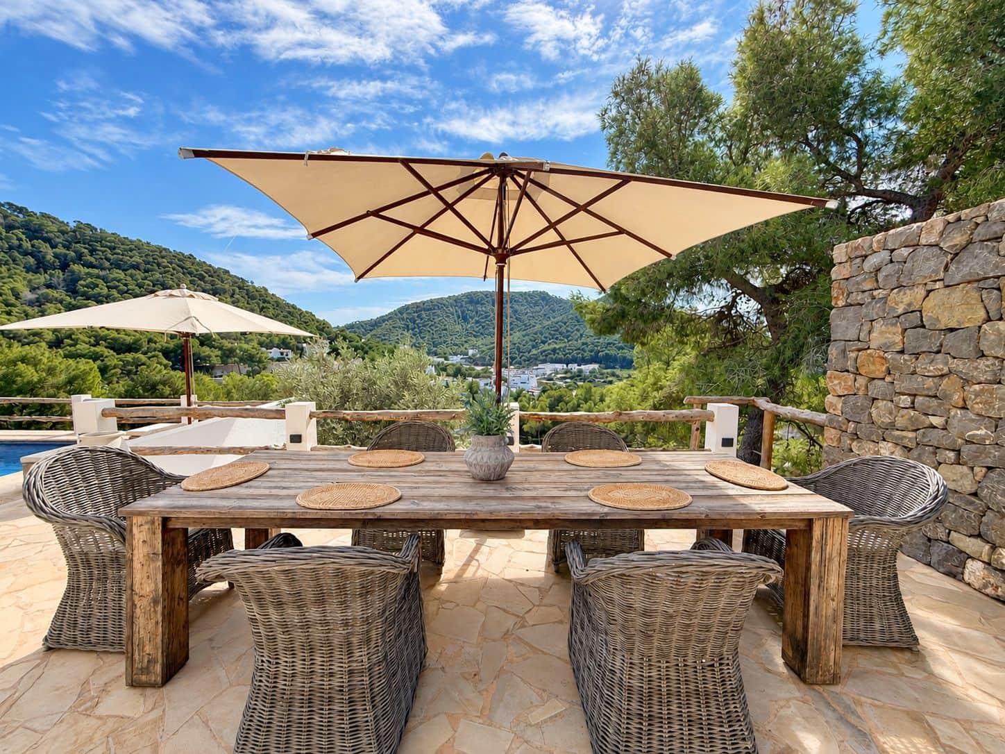3 Zimmer Villa zu verkaufen in Cala Llonga mit Pool Garage - 2.190.000 € (Ref: 10163620)