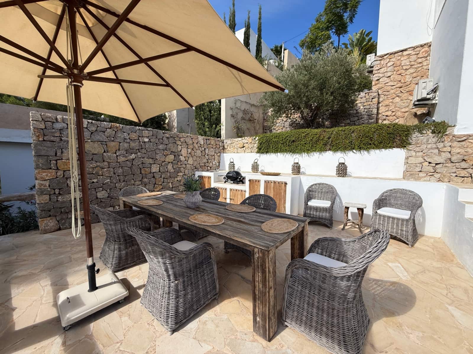 3 Zimmer Villa zu verkaufen in Cala Llonga mit Pool Garage - 2.190.000 € (Ref: 10163620)