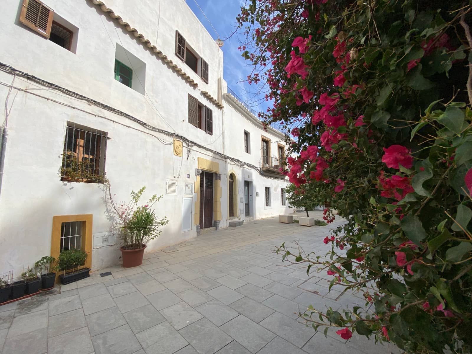 2 bedroom Apartment for sale in Ibiza / Eivissa town - € 850,000 (Ref: 7101692)